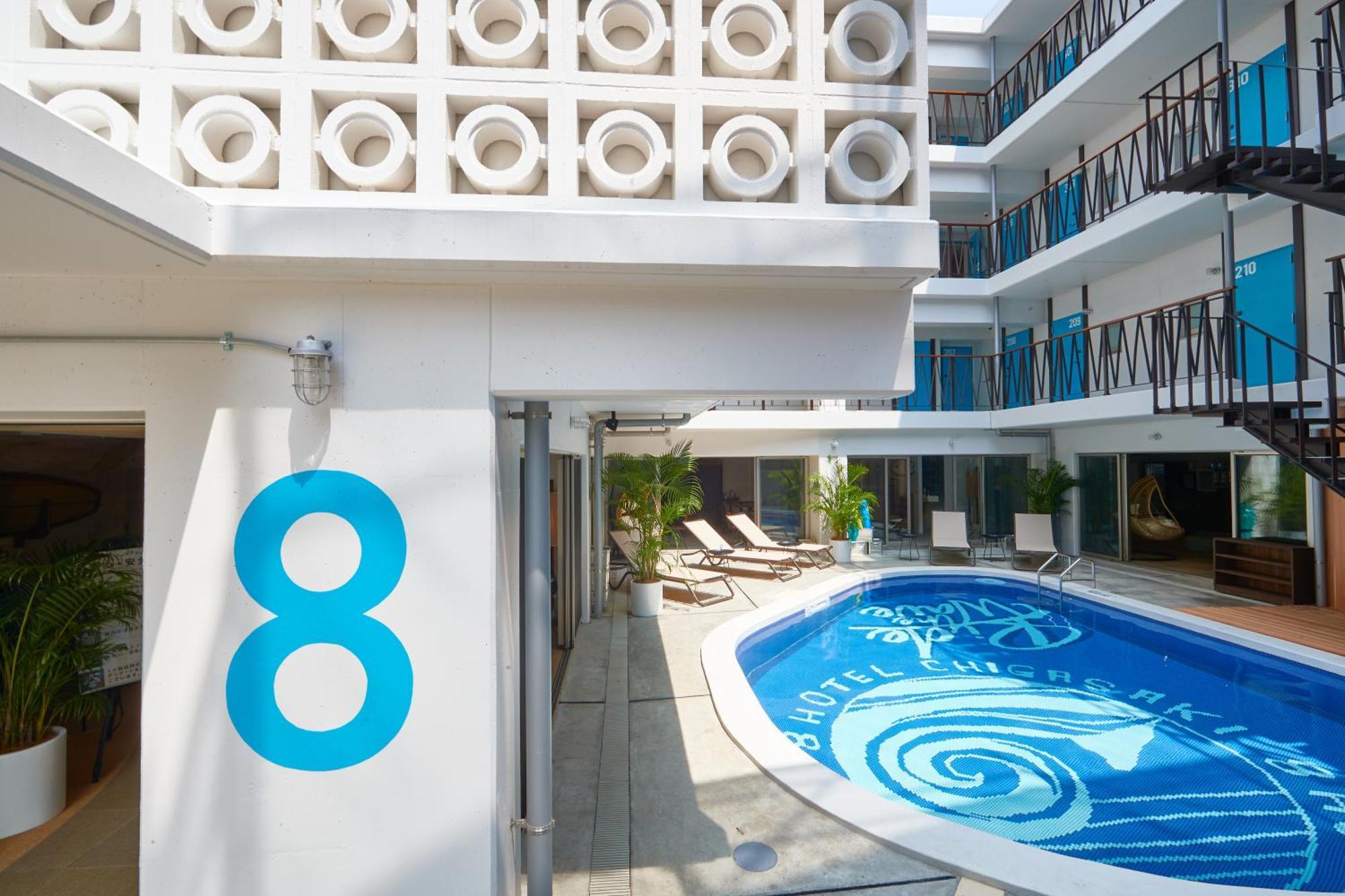 Hotel 8hotel
