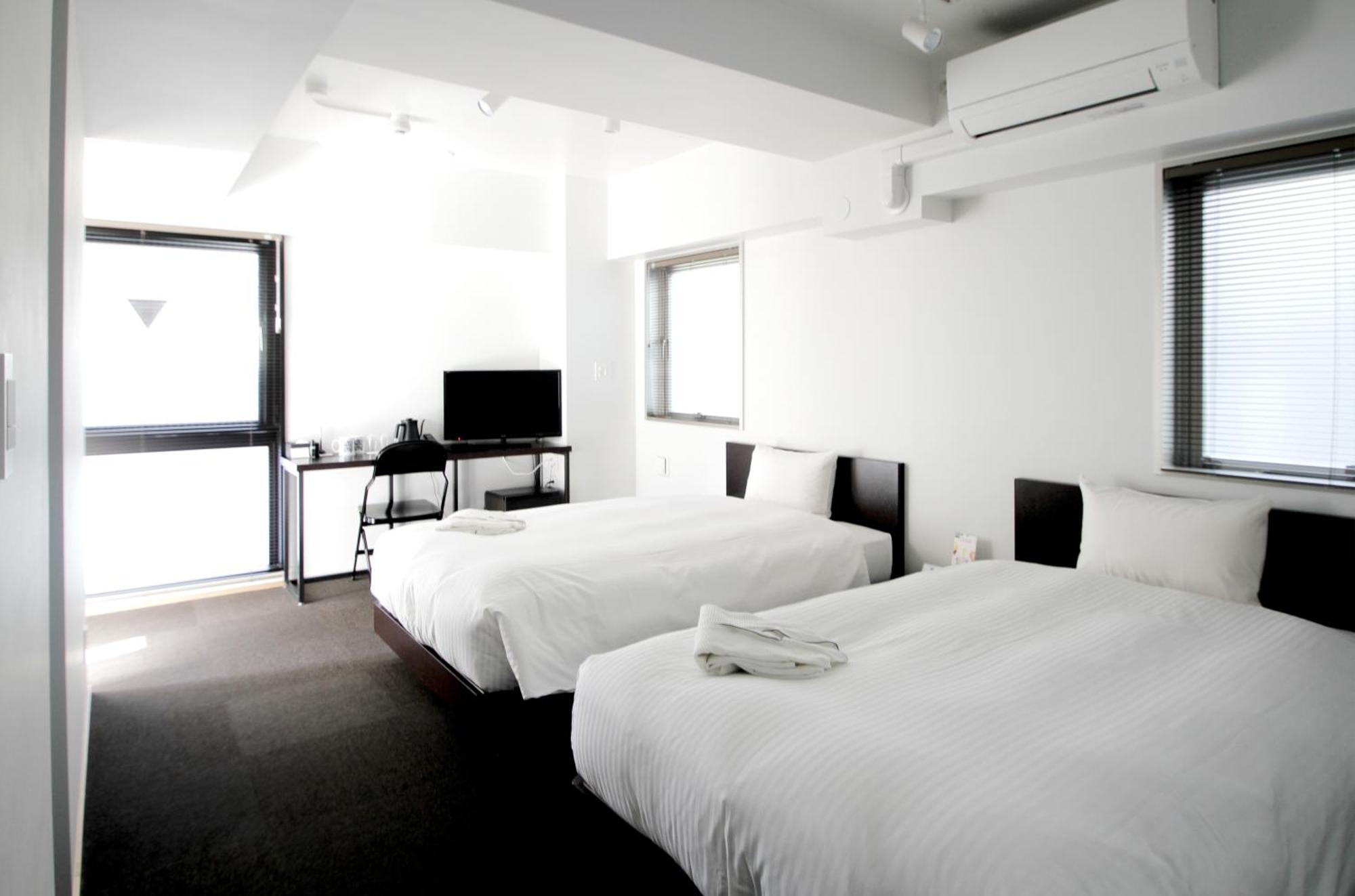 8hotel 3*